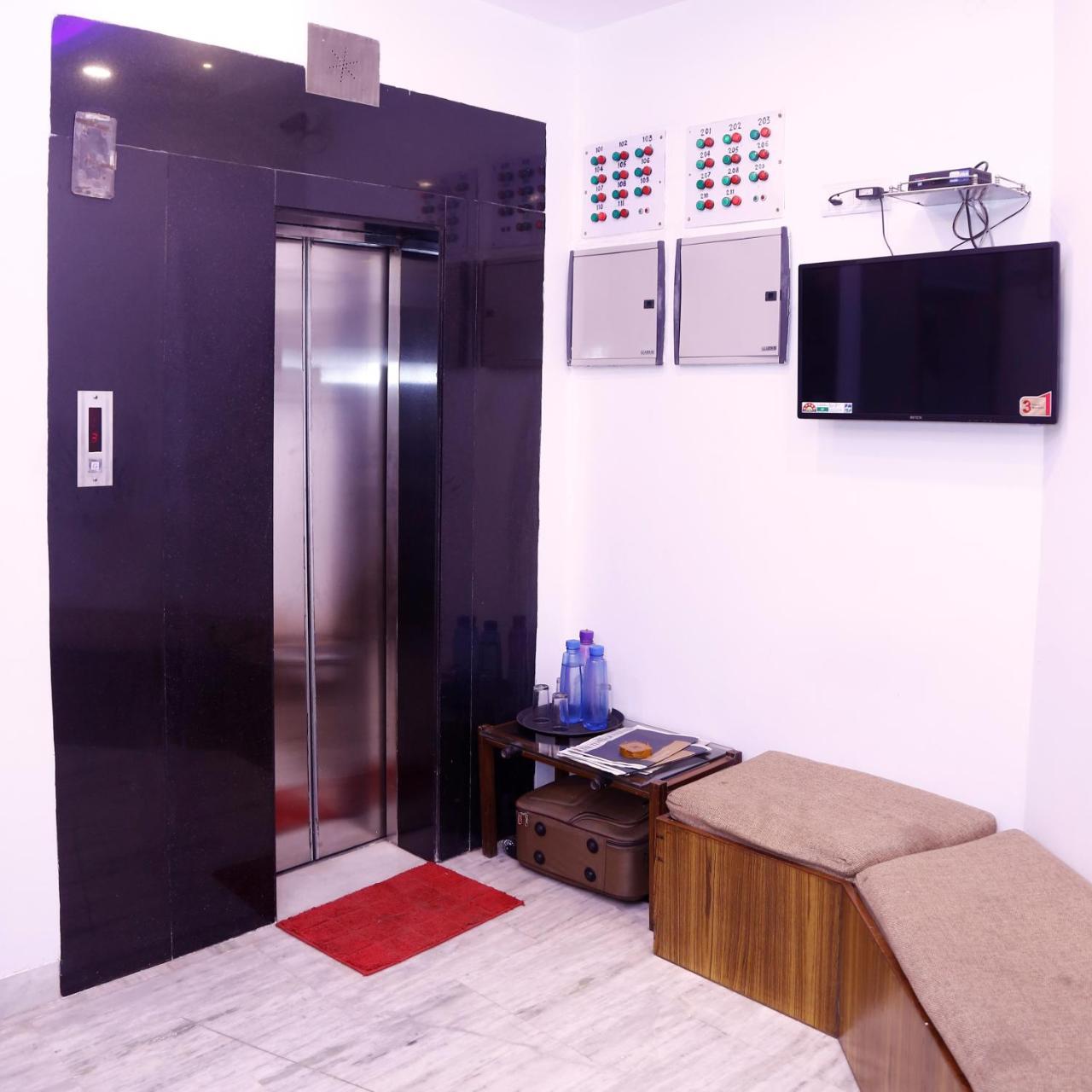 Batra Holiday Home - Couple Friendly Stays Delhi  Exterior foto